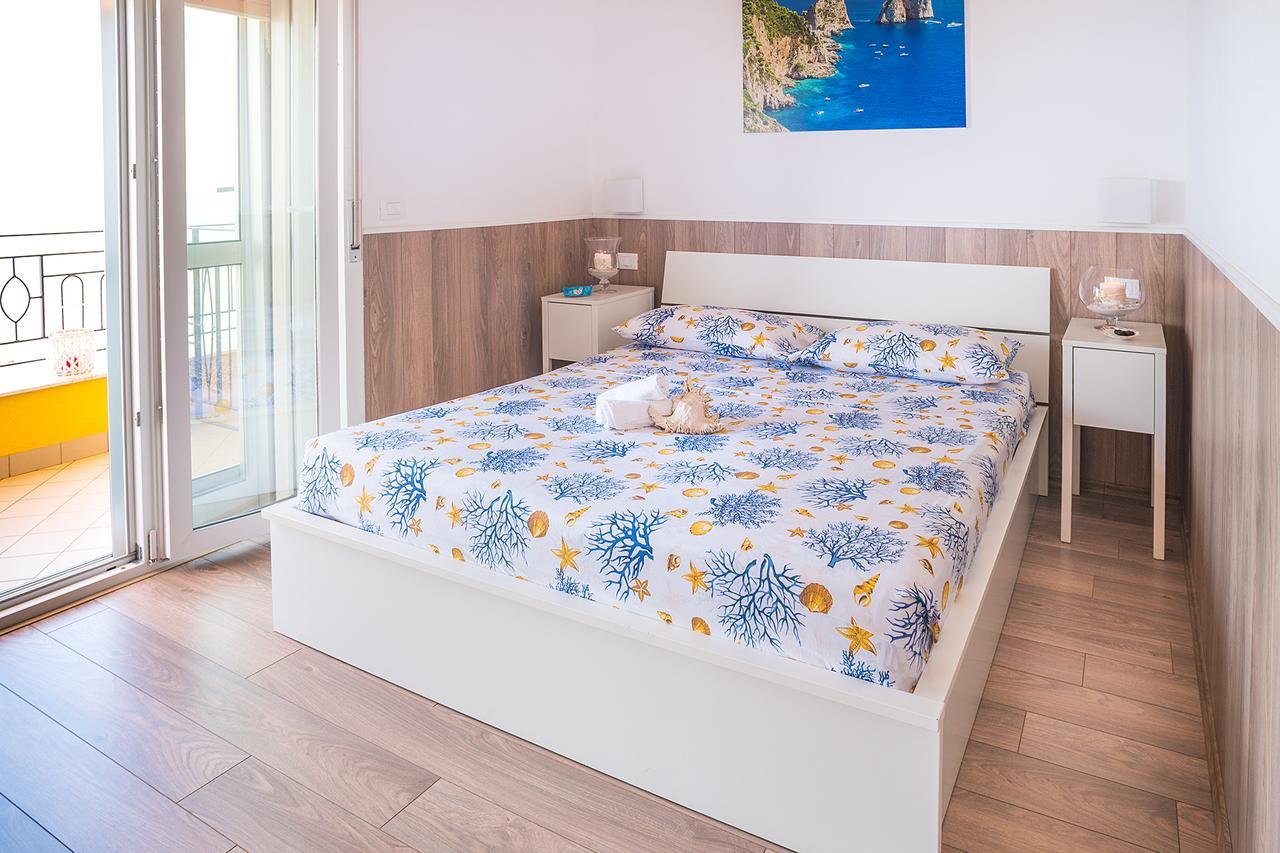 B&B Tramonto Sul Mare Salerno Exterior photo